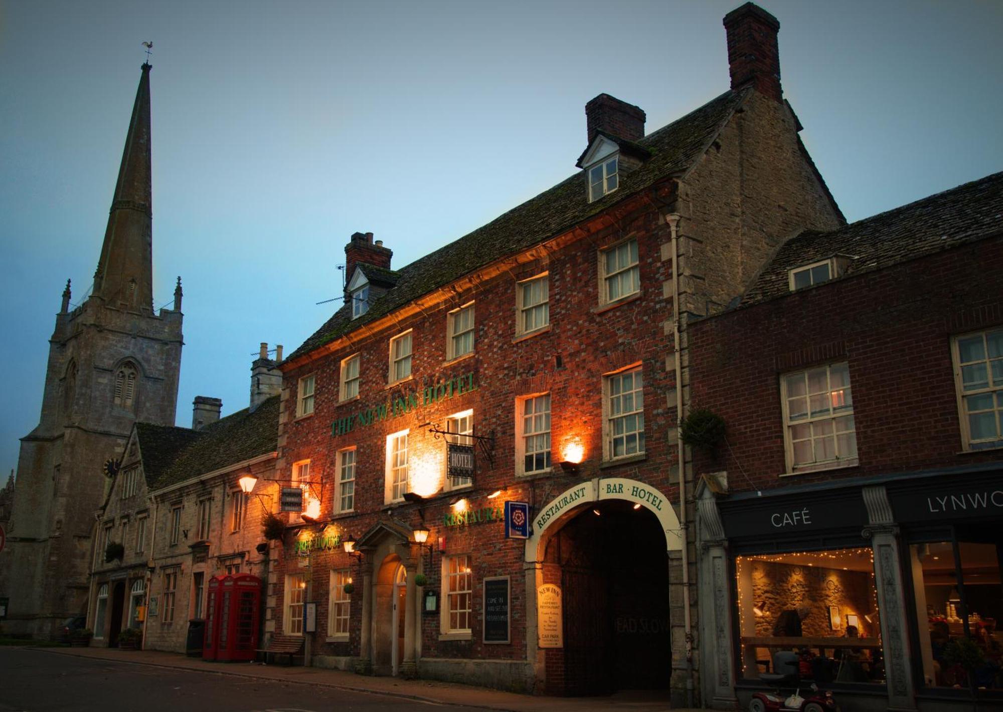 New Inn Hotel Lechlade Exteriér fotografie