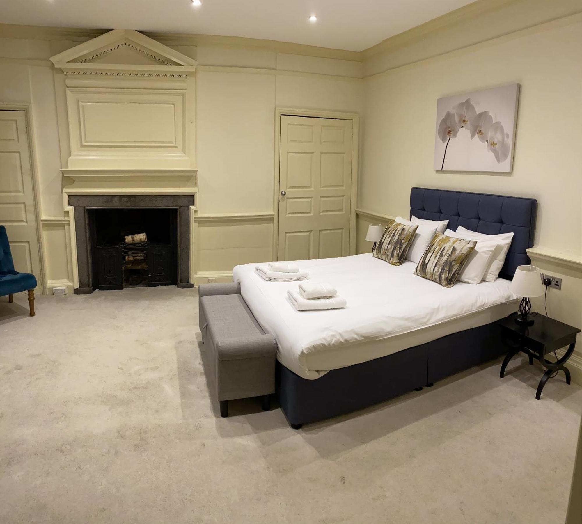 New Inn Hotel Lechlade Pokoj fotografie