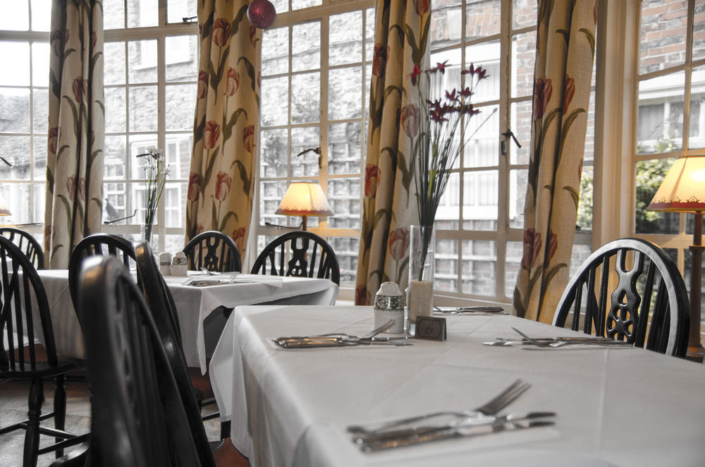 New Inn Hotel Lechlade Exteriér fotografie